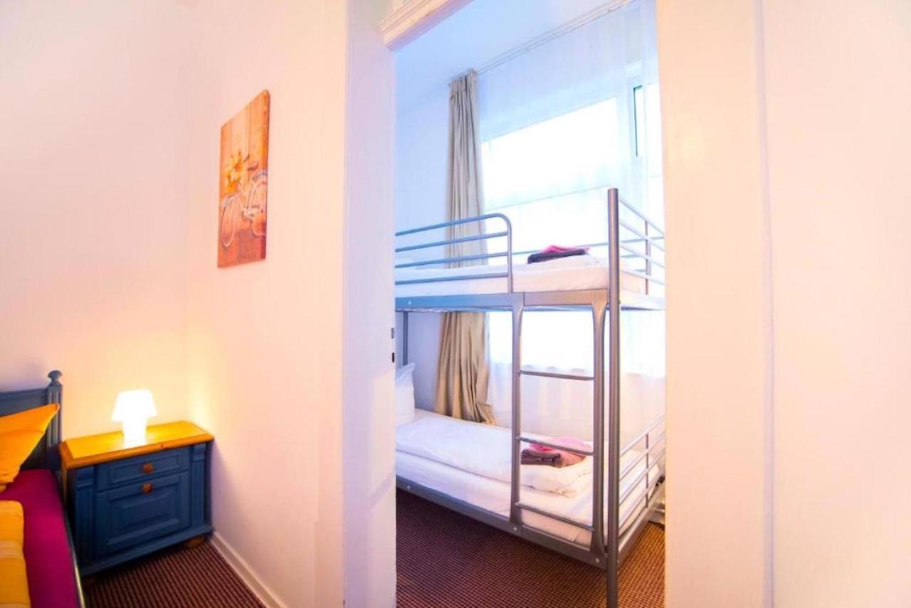 Askania Hotel Браунлаге Екстериор снимка