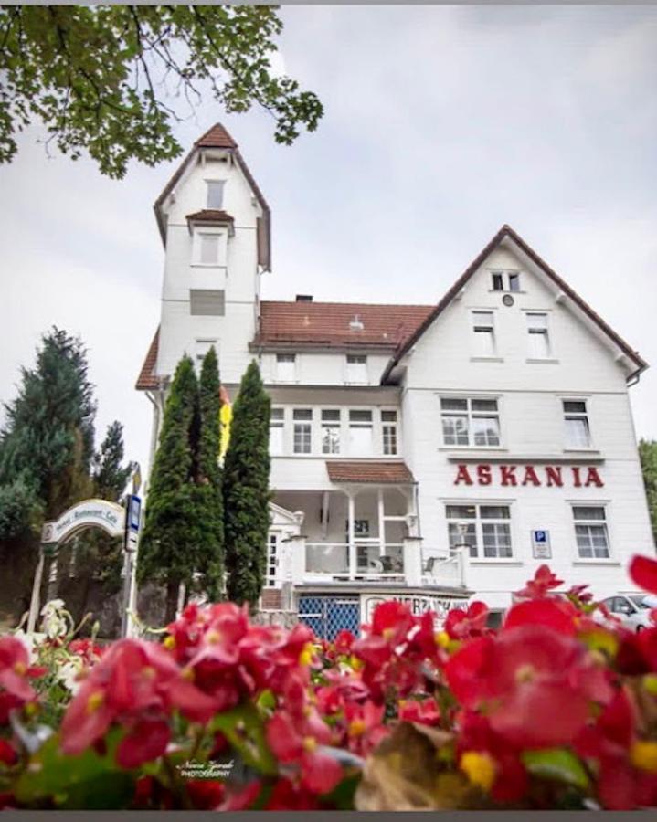 Askania Hotel Браунлаге Екстериор снимка