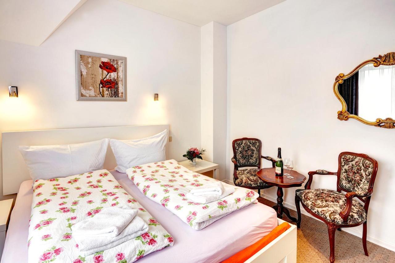 Askania Hotel Браунлаге Екстериор снимка