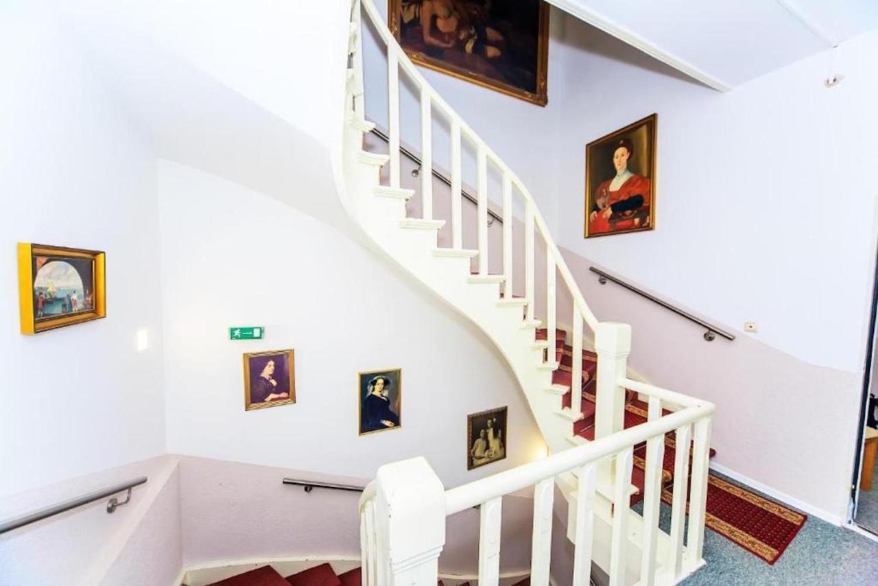 Askania Hotel Браунлаге Екстериор снимка