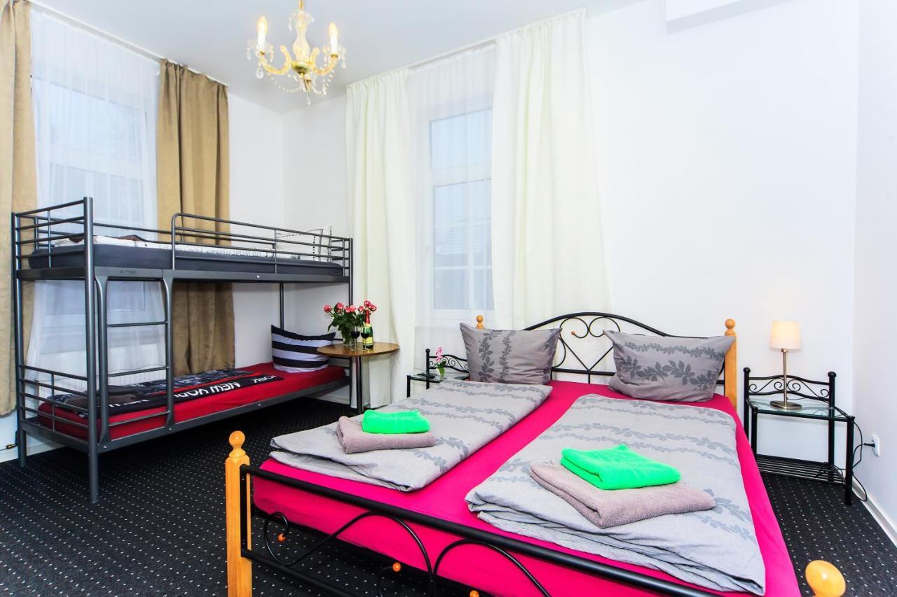 Askania Hotel Браунлаге Екстериор снимка